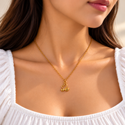 18K Gold Plated Swan Pendant (Anti Tarnish)