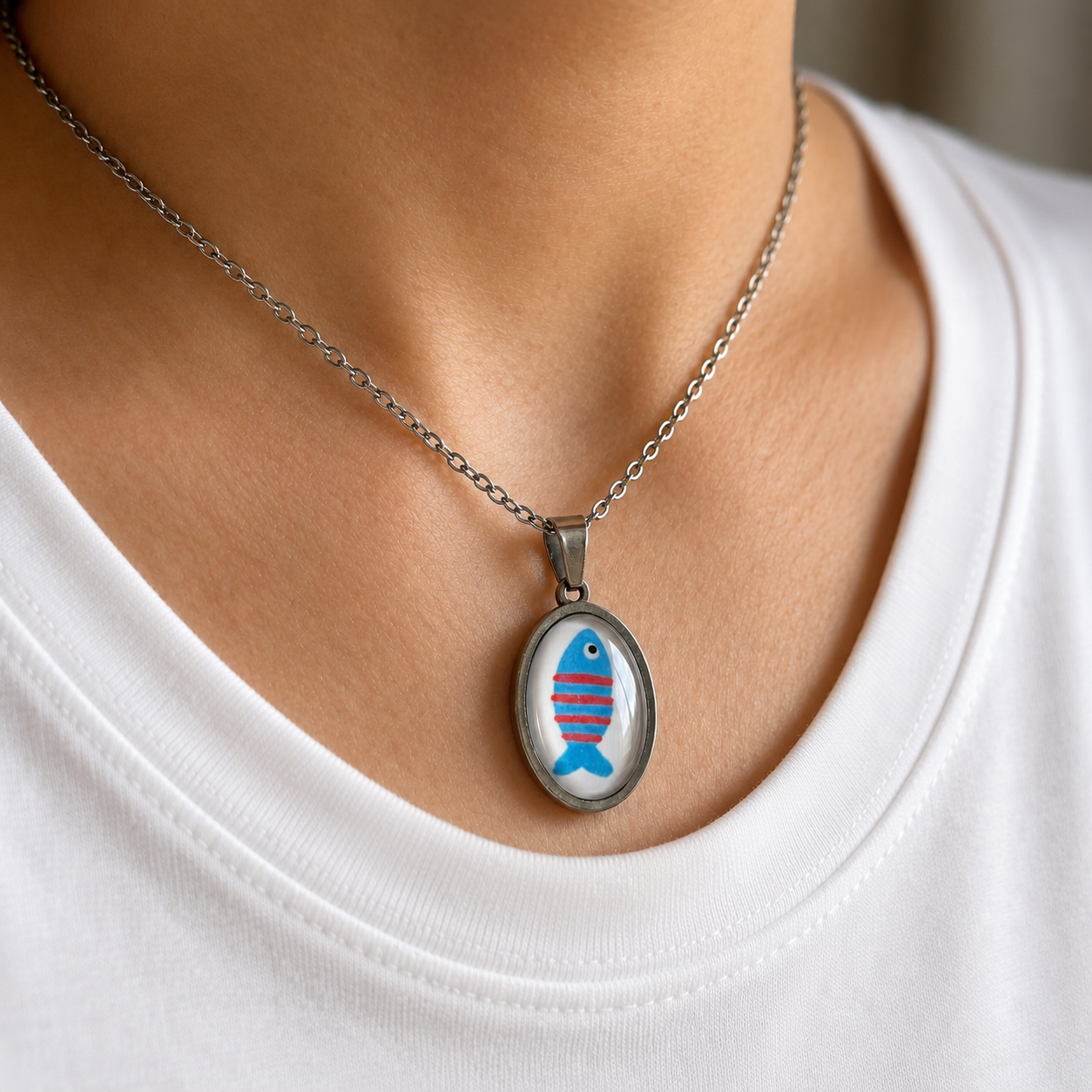 Ocean Fish pendant Silver Chain - 45cms (Anti Tarnish)