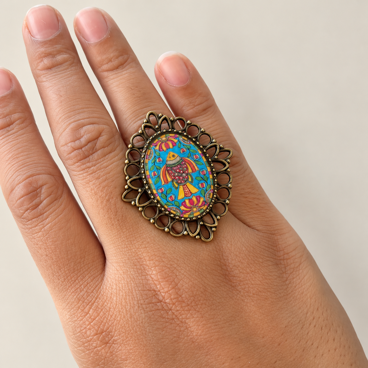 Vintage Folk Art Fish Resin Ring – Antique Bronze- R007.