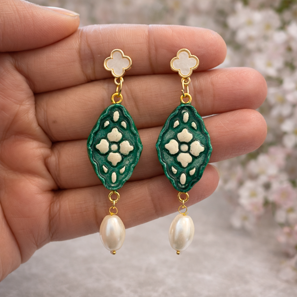 Hirva Phool Earrings - Quirky Jewellery