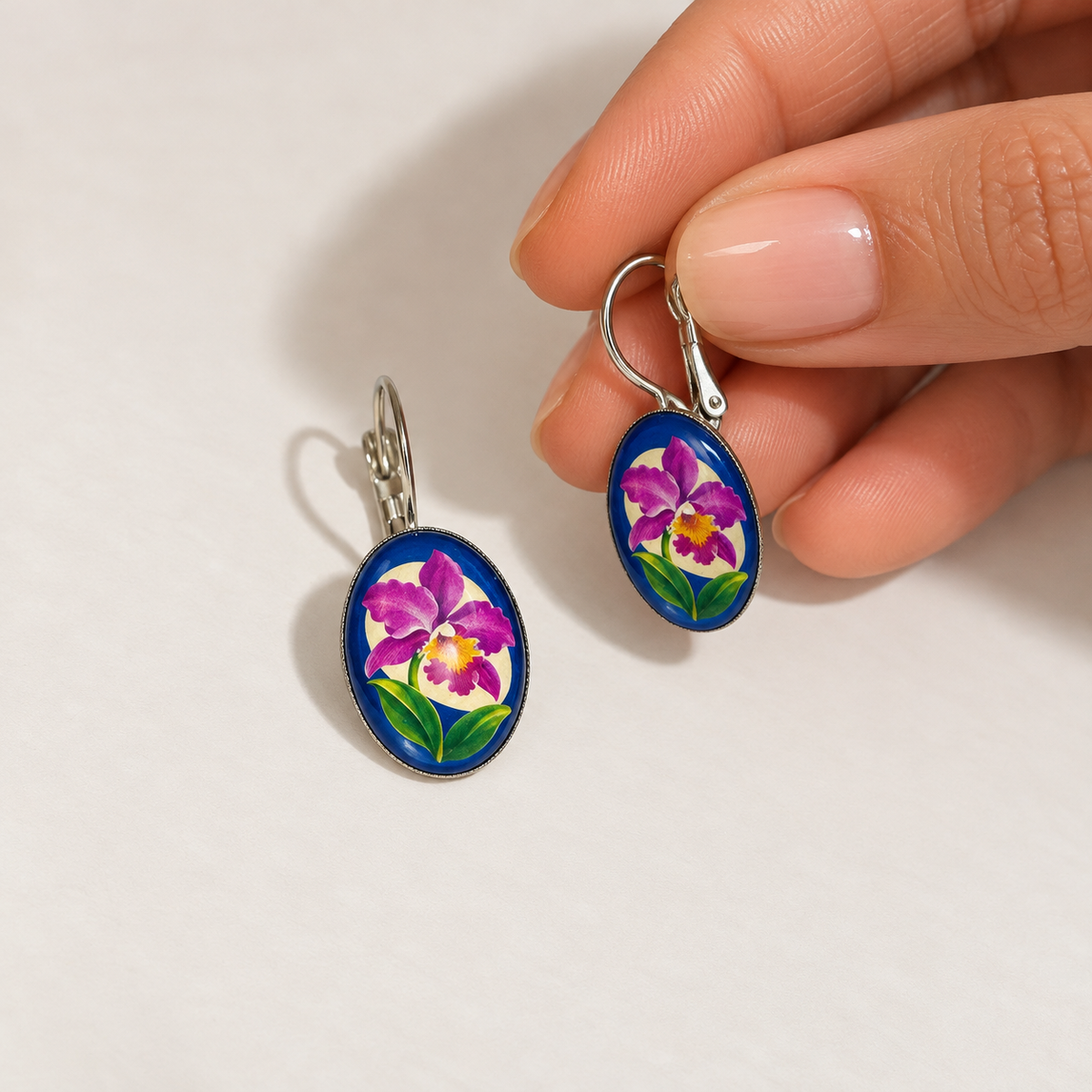 Blue Orchid Earring.