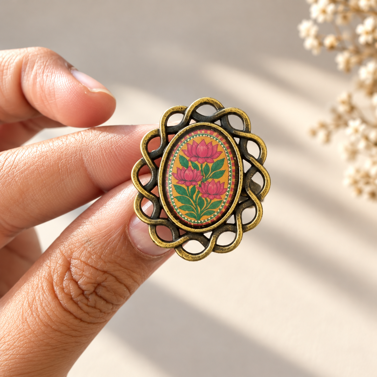 Antique Lotus Bloom Resin Ring - R001.
