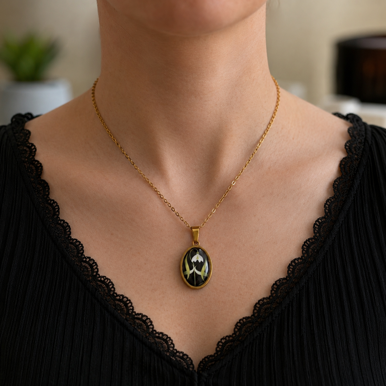 Classic Black Floral Design Golden Chain - 45cms (Anti Tarnish) (Copy).