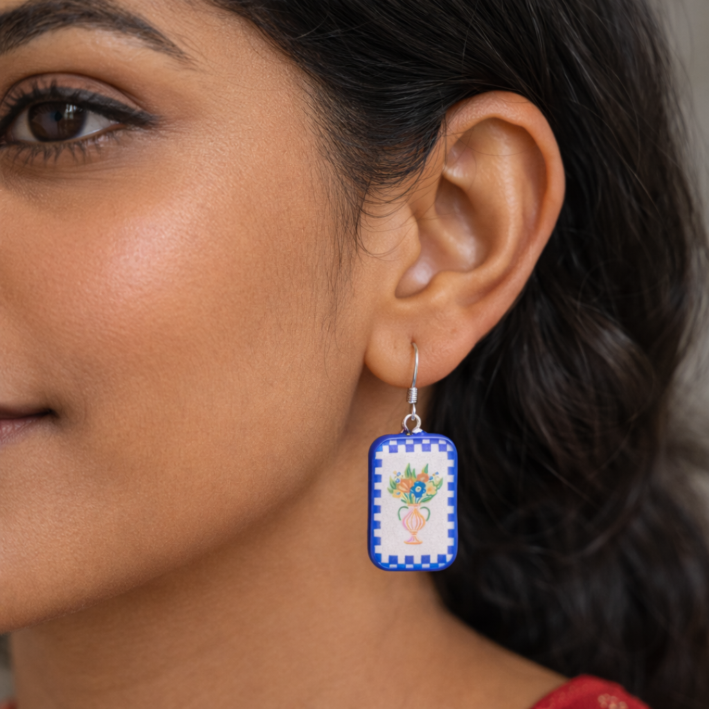 Elegant Dangle earring with floral design - Quirky Jewellery