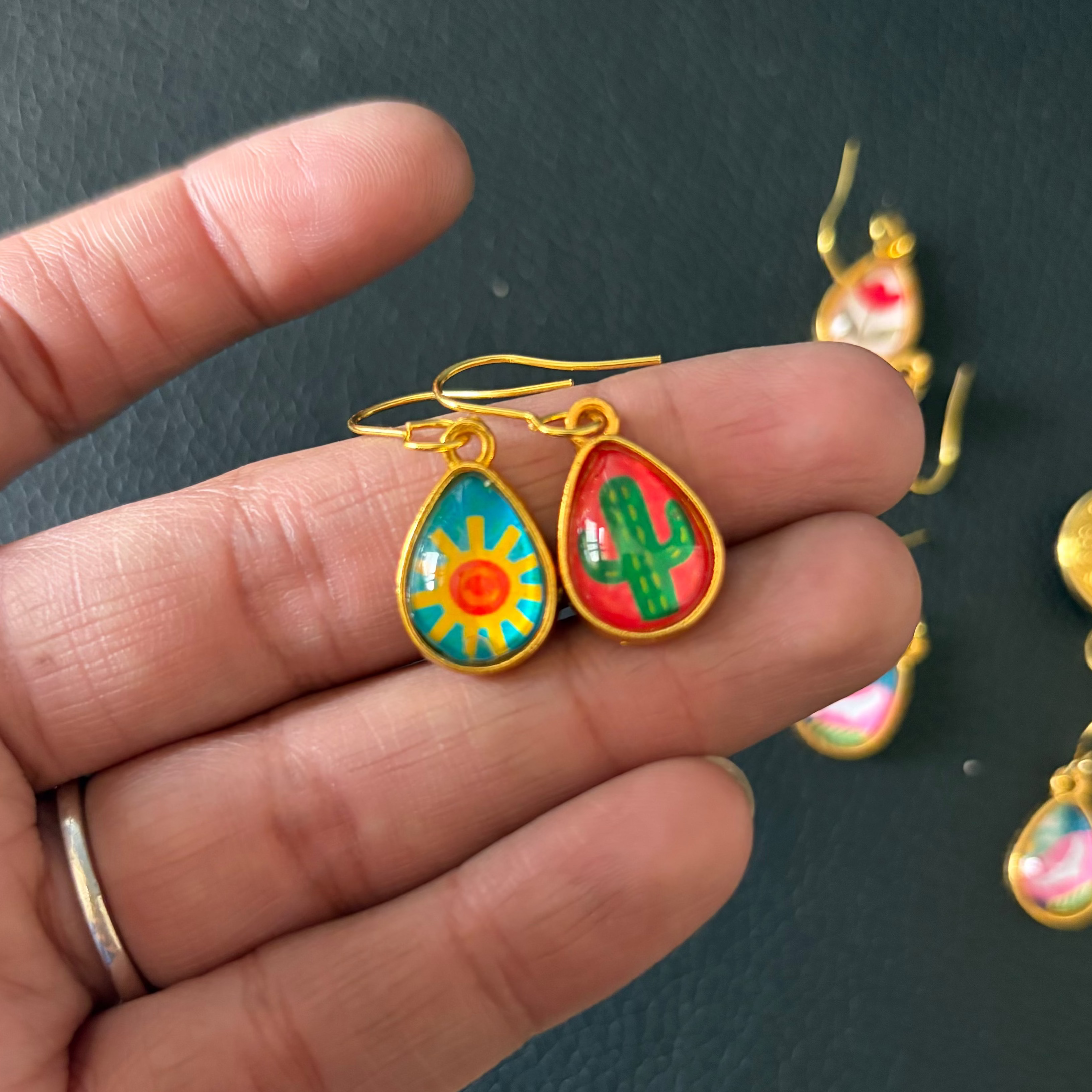 Sunshine Pop Earrings (Mismatch).