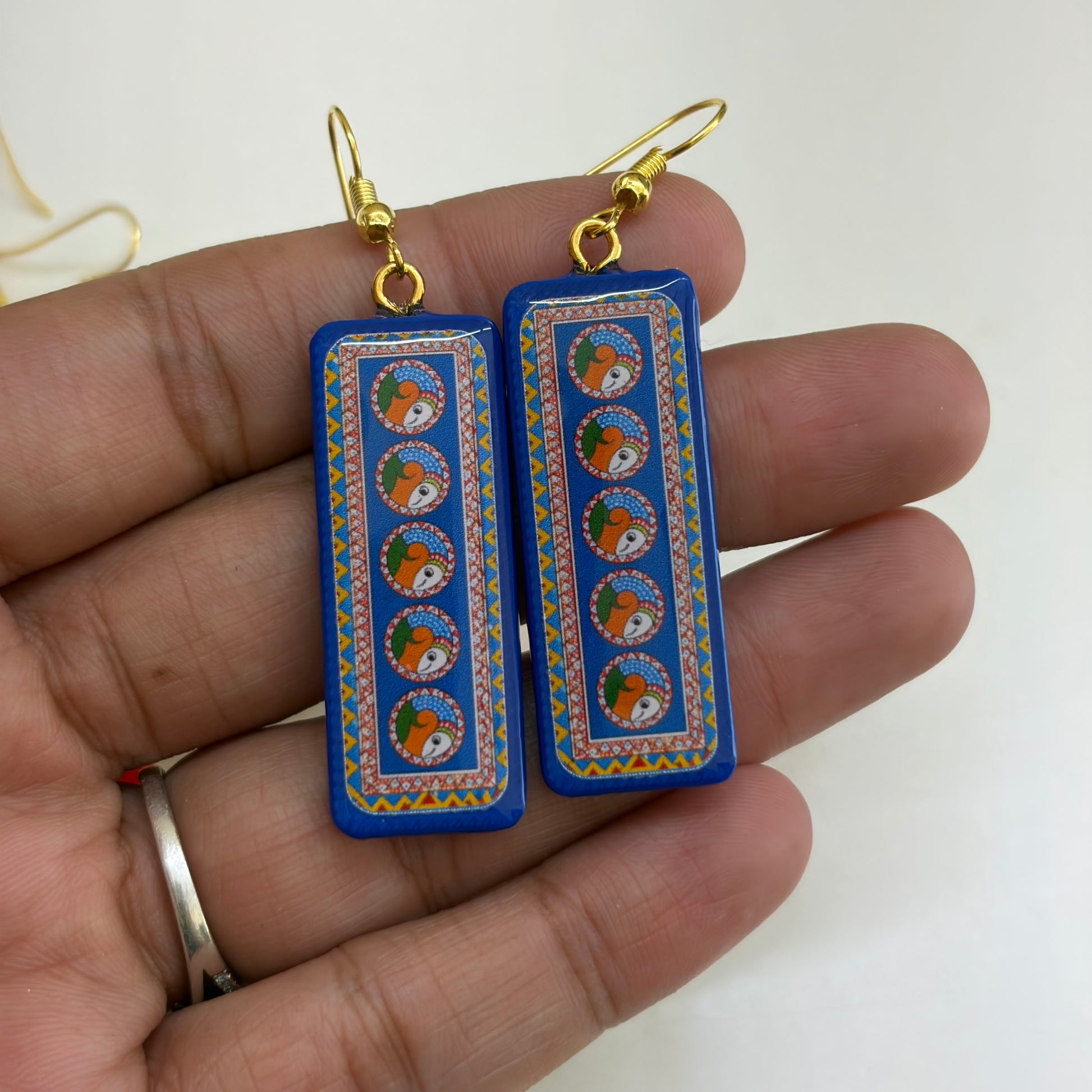 Madhubani Fish Trail Earrings 💙.