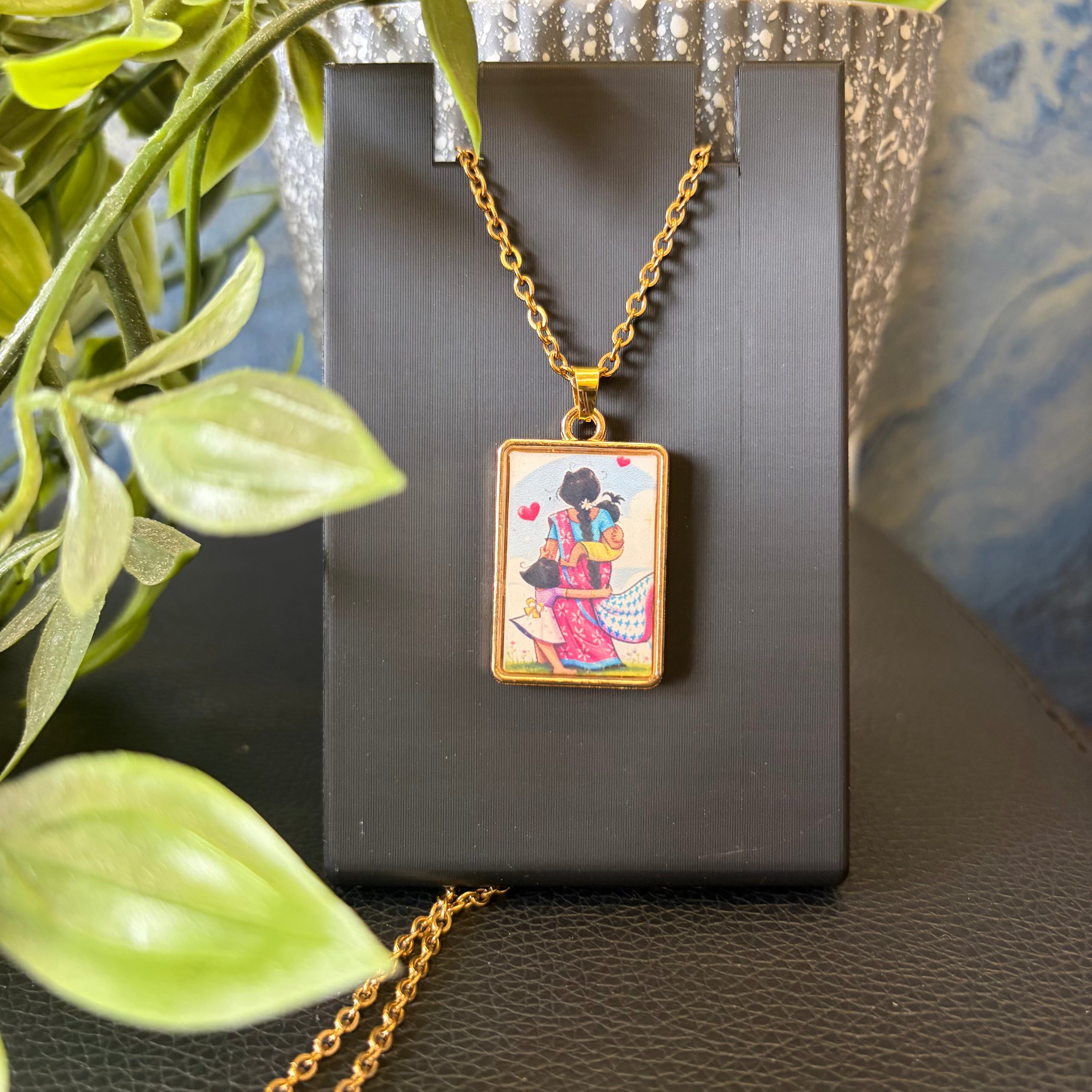 Best Mum Illustrated Pendant Necklace (Copy)