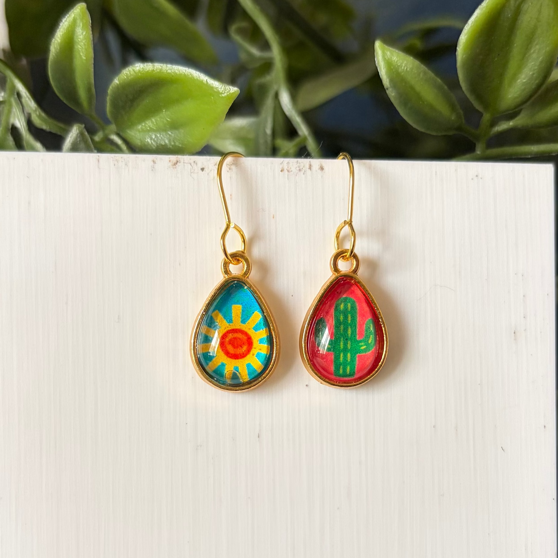 Sunshine Pop Earrings (Mismatch).