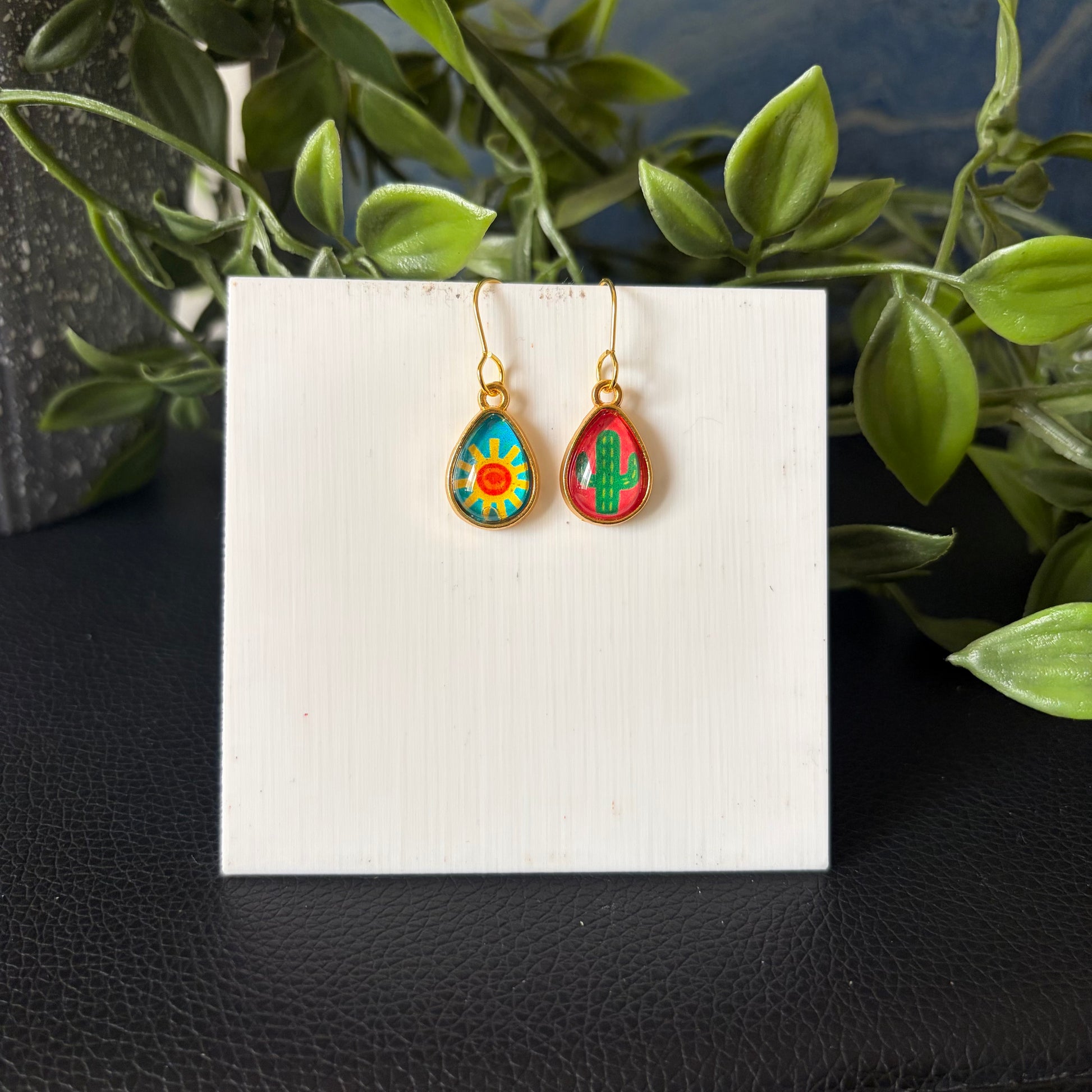 Sunshine Pop Earrings (Mismatch).