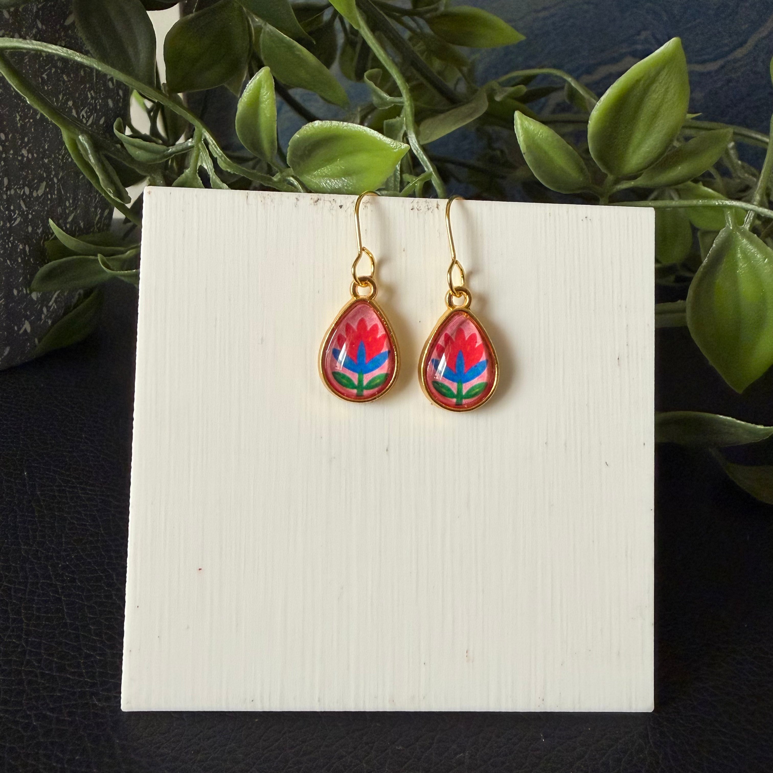 Petal Pop Earrings