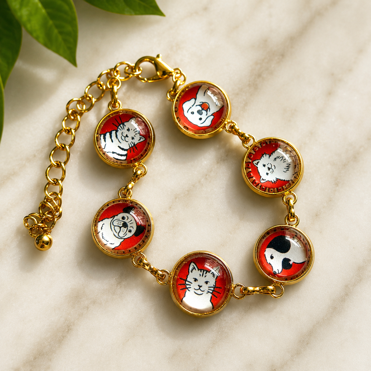 Furry Friends Charm Bracelet (Anti Tarnish).