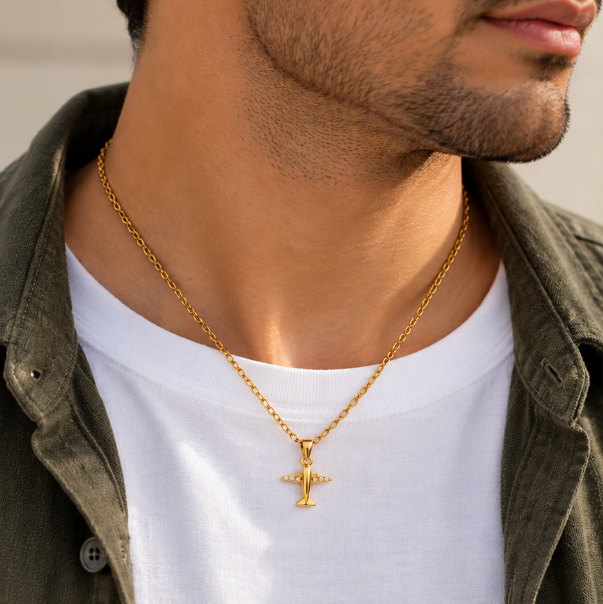 Zircon 18k Plated Airplane Pendant Necklace (Anti Tarnish)
