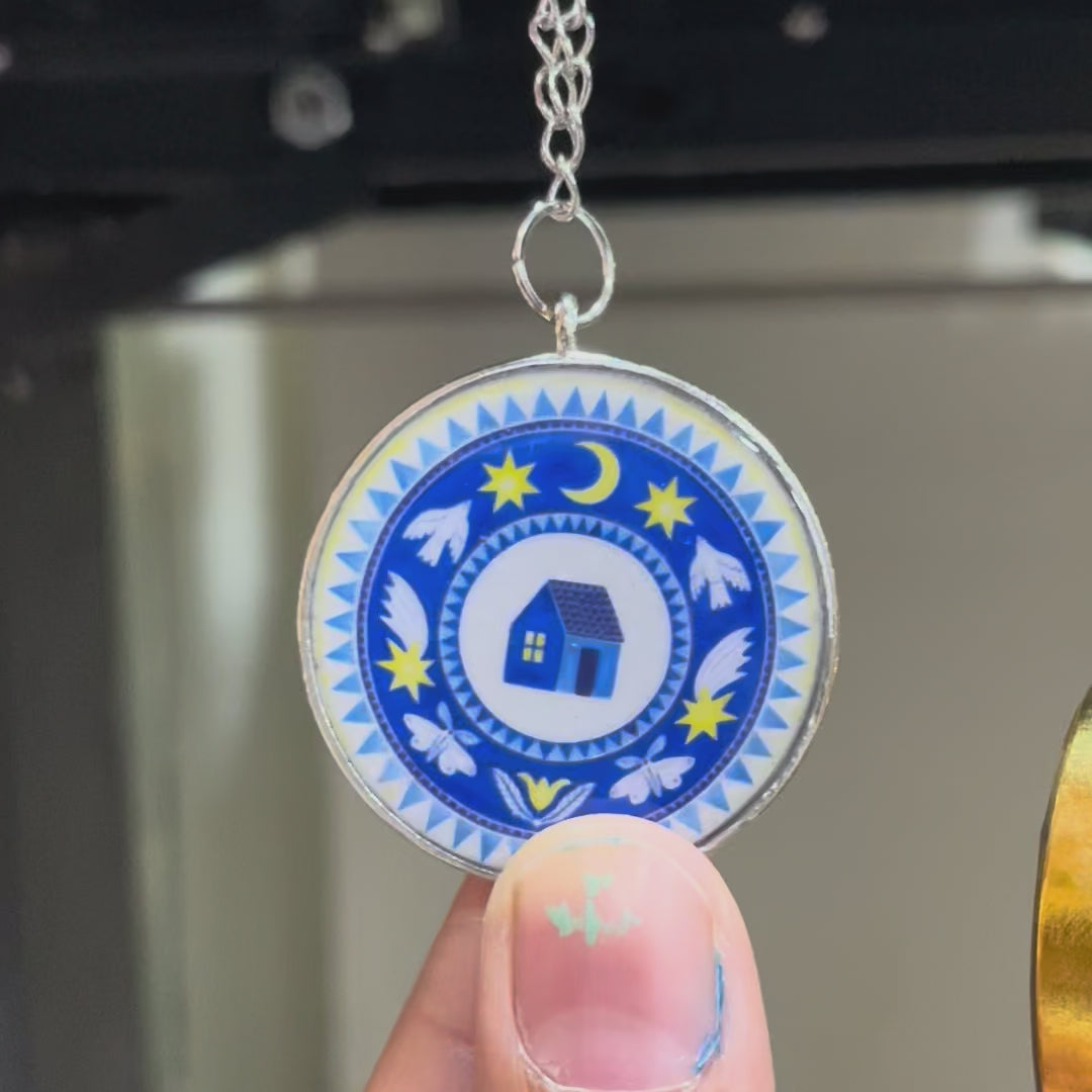 Load video: Blue House and Birds Silver Neck chain